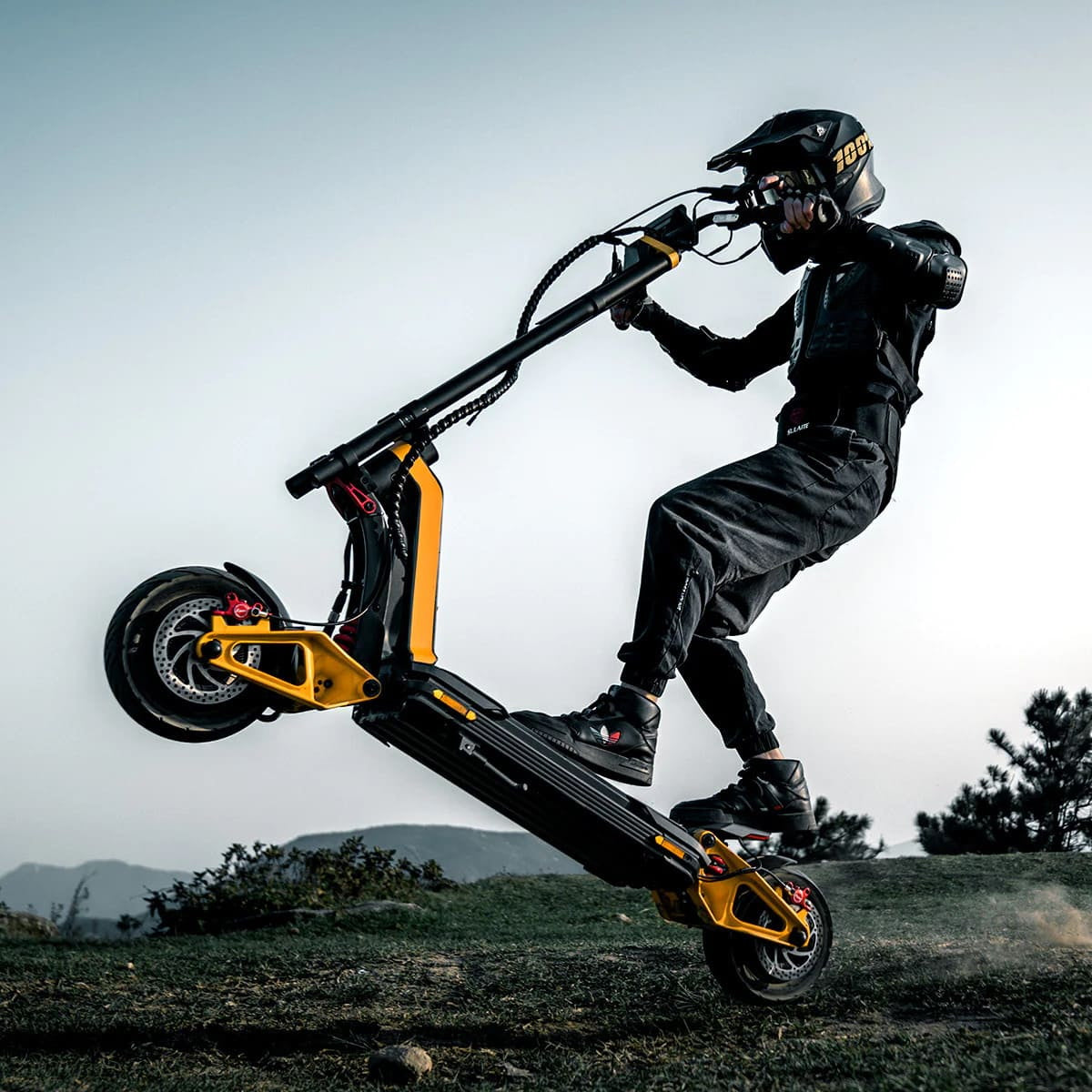 INMOTION Rs Yellow / Rs Midnight Electric Scooter